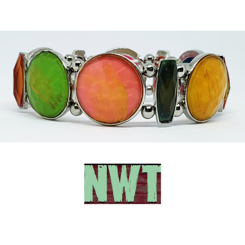 🦋NWT Stretchy Colorful Silver Bracelet